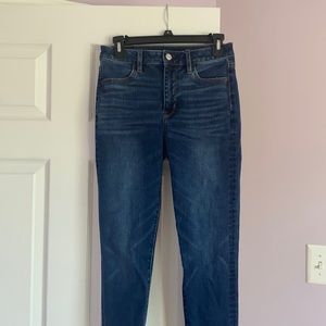 American eagle high waisted skinny jeans, size 4